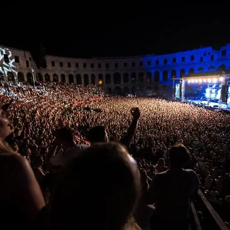 Arena Sunset, Sea Coloseum View, 2 Free Parking Apartamento Pula