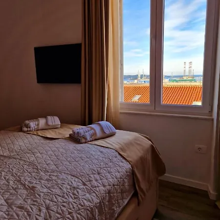 Arena Sunset, Sea Coloseum View, 2 Free Parking Apartamento Pula